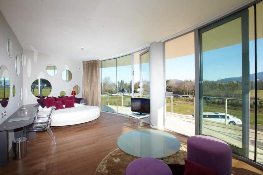 Pisa Tower Plaza Quarto foto The interior of a typical apartment