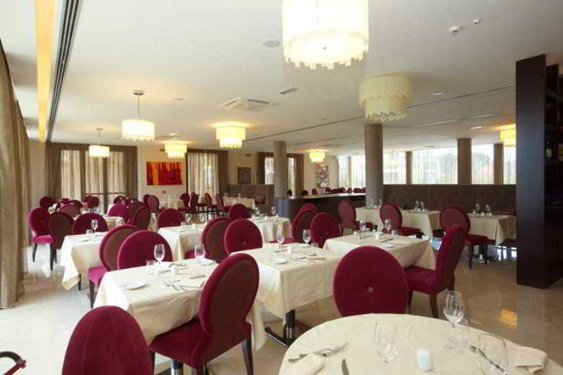 Pisa Tower Plaza Restaurante foto Restaurant